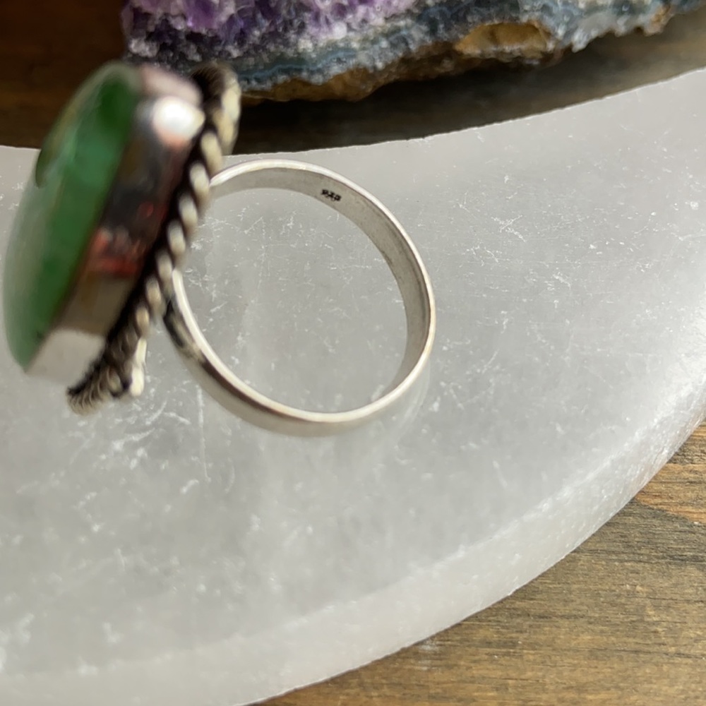 BIG GREEN AUSTRALIAN OPAL STERLING SILVER RING - Picture 3 of 7